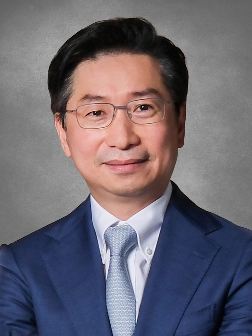 Professor Philip Chiu